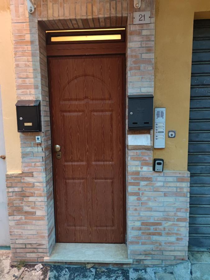 Sicily Travel Apartment'S 2 Giardini Naxos Ngoại thất bức ảnh