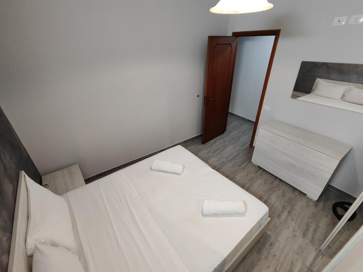 Sicily Travel Apartment'S 2 Giardini Naxos Ngoại thất bức ảnh