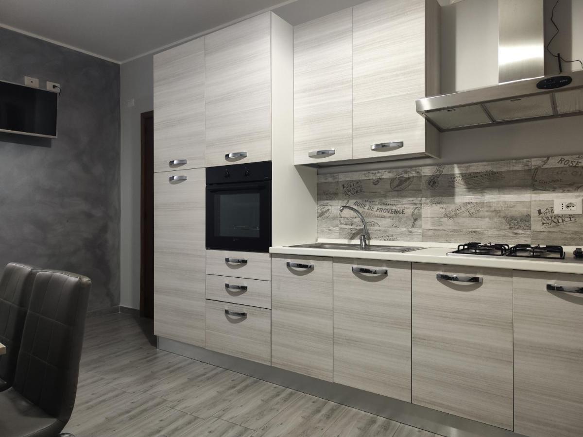 Sicily Travel Apartment'S 2 Giardini Naxos Ngoại thất bức ảnh