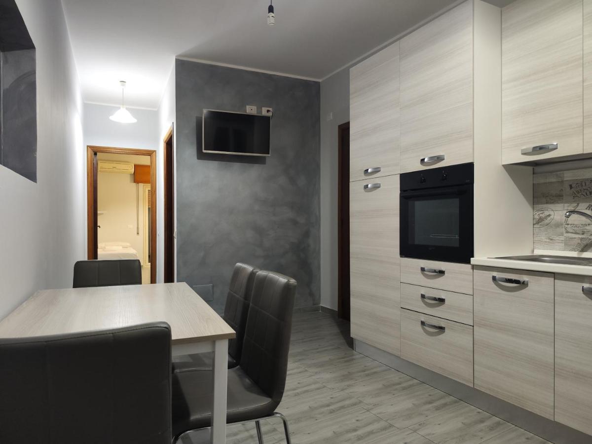 Sicily Travel Apartment'S 2 Giardini Naxos Ngoại thất bức ảnh