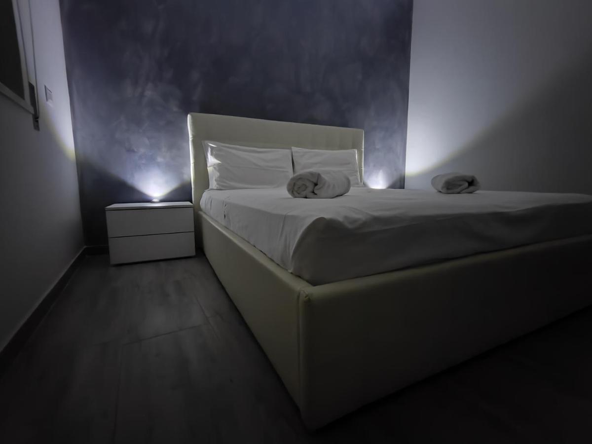 Sicily Travel Apartment'S 2 Giardini Naxos Ngoại thất bức ảnh