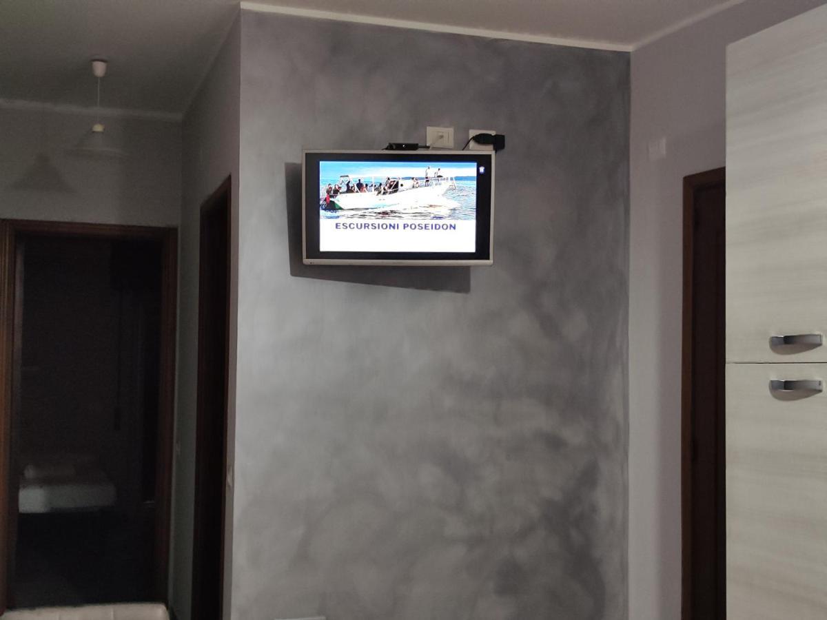Sicily Travel Apartment'S 2 Giardini Naxos Ngoại thất bức ảnh